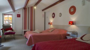 Hotel-Marais-Poitevin-Maison-Flore-Coquelicot-2